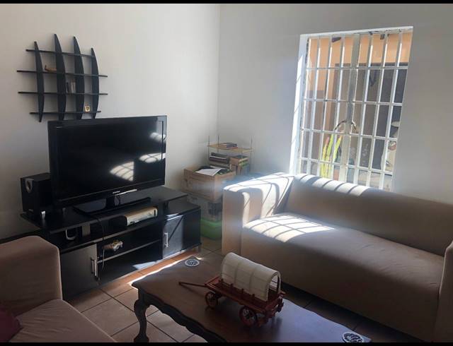 2 BEDROOM TOWNHOUSE SOLD IN ANNLIN
